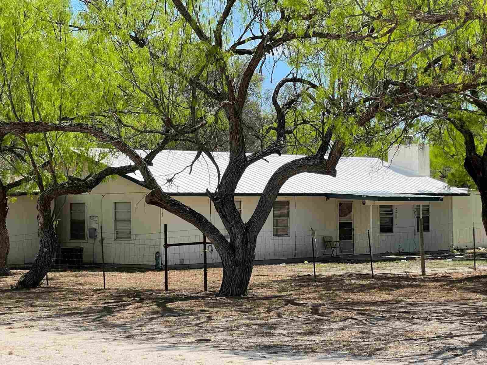 Metal Roof & Tpo Specialist LLC