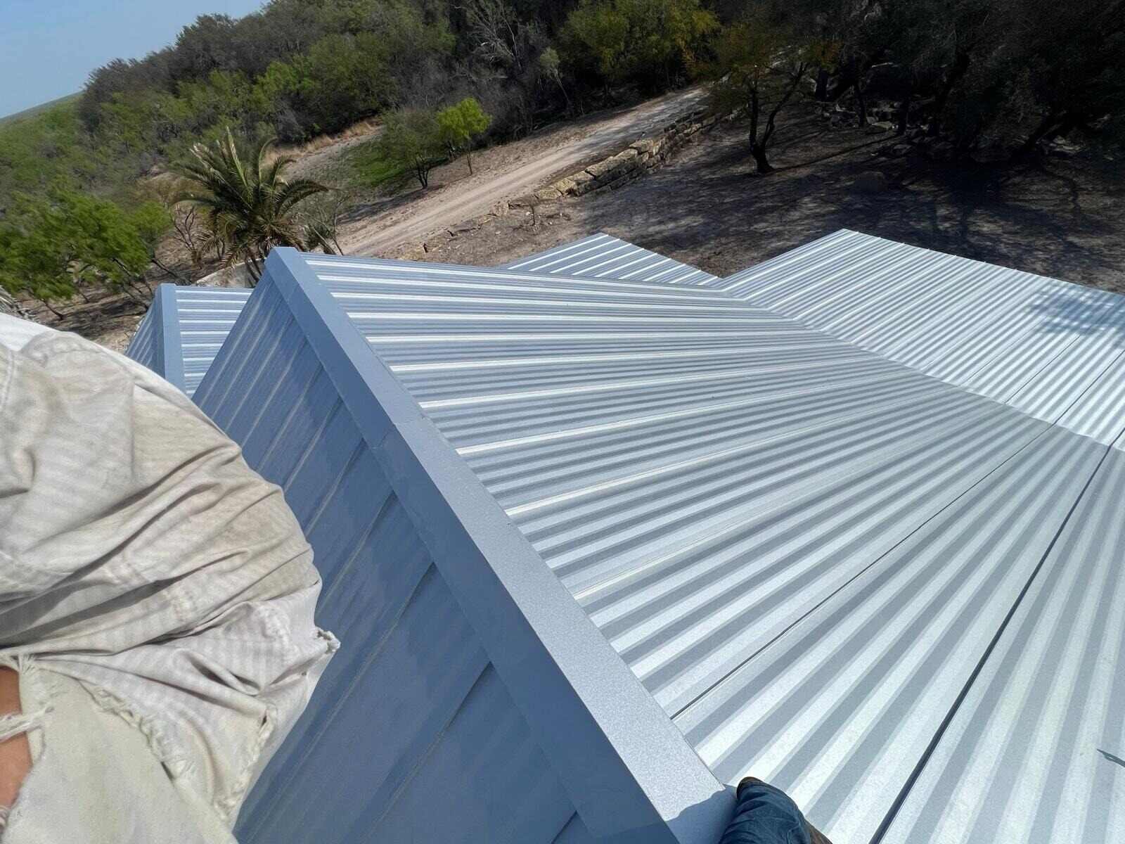 Metal Roof & Tpo Specialist LLC