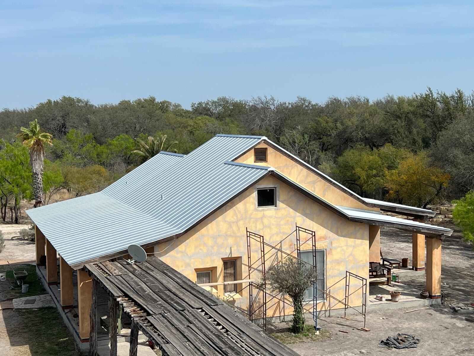 Metal Roof & Tpo Specialist LLC